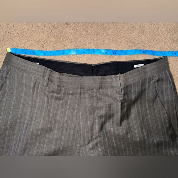 Hugo Boss Super 100s Full Suit - Picture 12 of 13